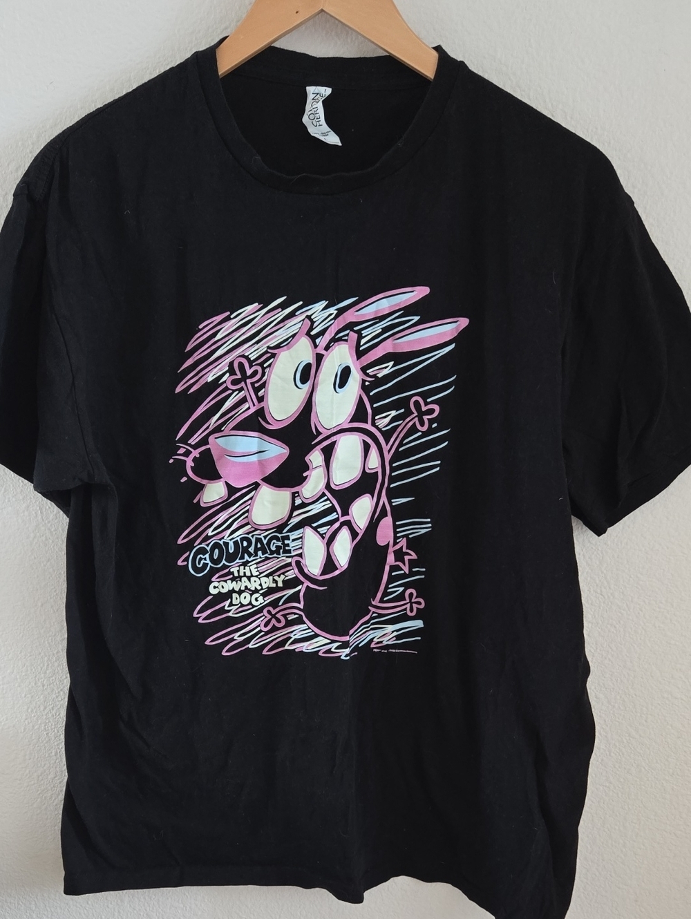 Courage the Cowardly Dog Graphic Tee - Black with Pink Artwork
